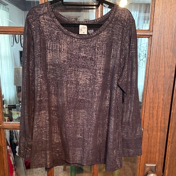 a.n.a Tops - a.n.a Women's Dark Gray and Black Textured Long Sleeve Top Size 2X